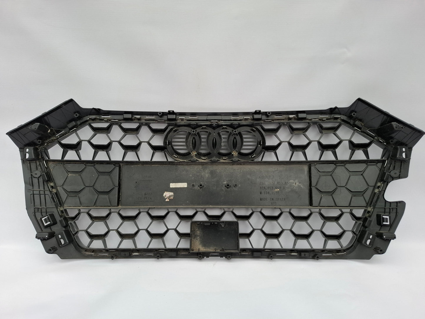 AUDI A1 S LINE 2018-ON GENUINE FRONT BUMPER MAIN GRILLE 82A853651B