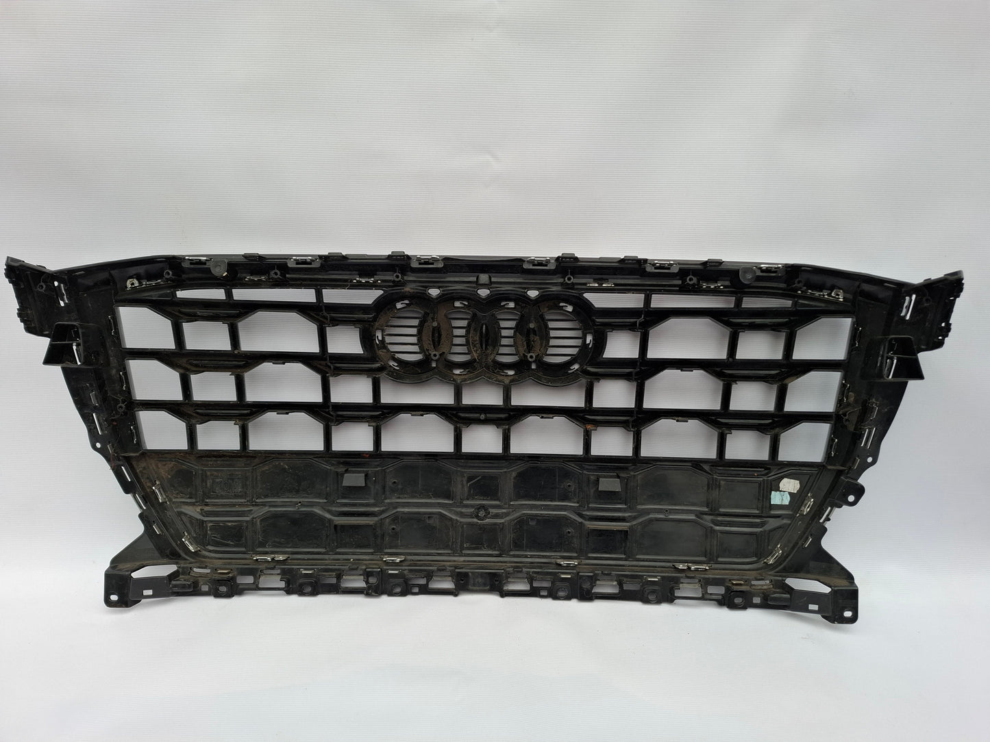 AUDI Q2 2017-2023 GENUINE FRONT RADIATOR GRILLE 81A853651H