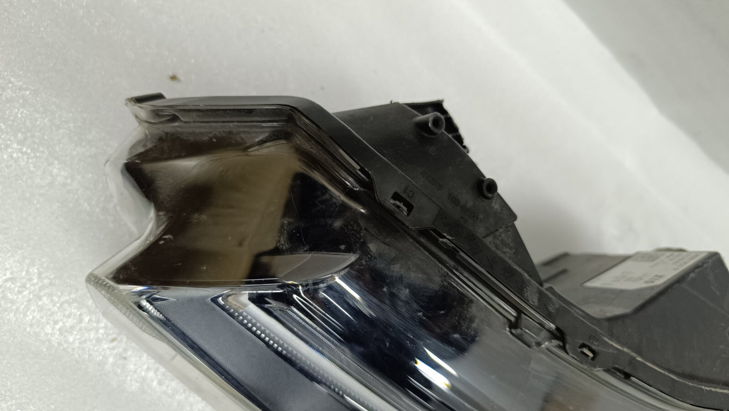 RENAULT ZOE 2019-2023 PASSENGER SIDE HEADLIGHT PART NUMBER 260609625R re67