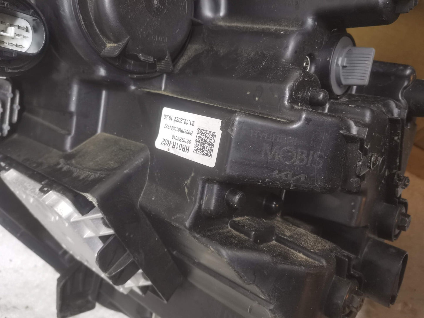 KIA SPORTAGE LED Right Offside Headlight Headlamp R292112020 kisp10