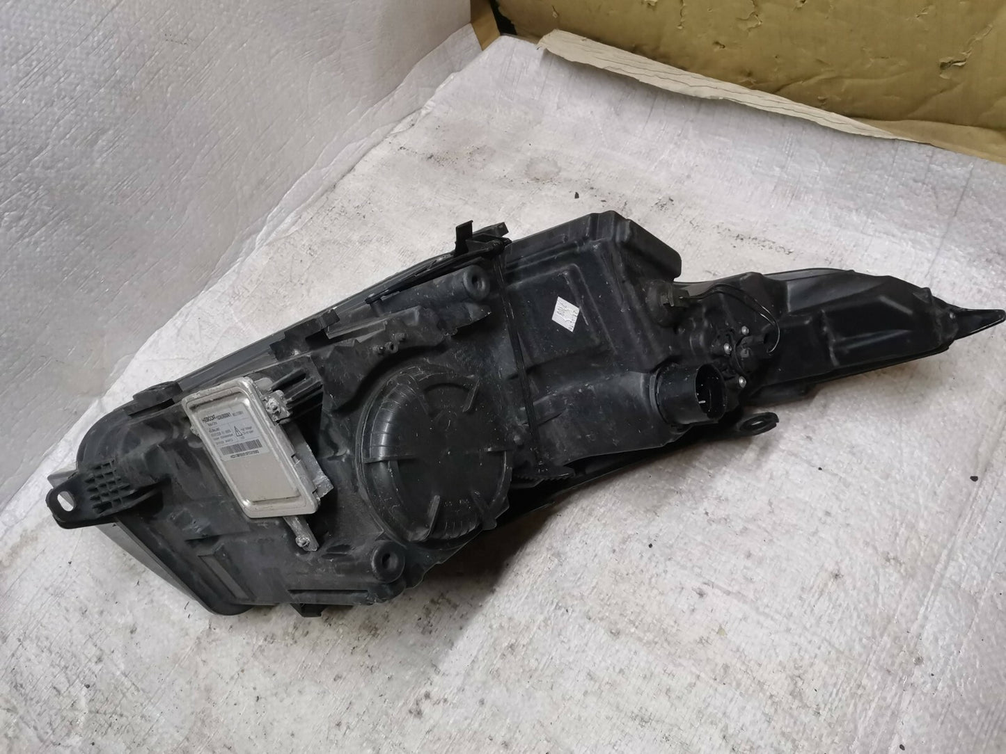 RANGE ROVER EVOQUE L538 PASSENGER SIDE XENON HEADLIGHT GJ32-13W030-DC jlr16