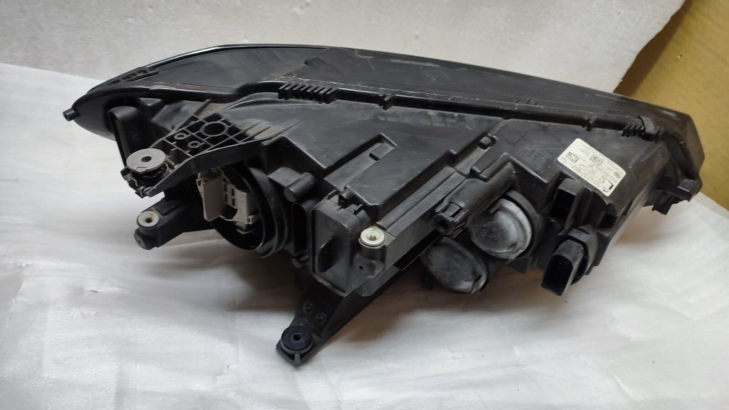 Volkswagen VW Touran Halogen Headlight Light Lamp 2016- N/S 5TC941005A vw153