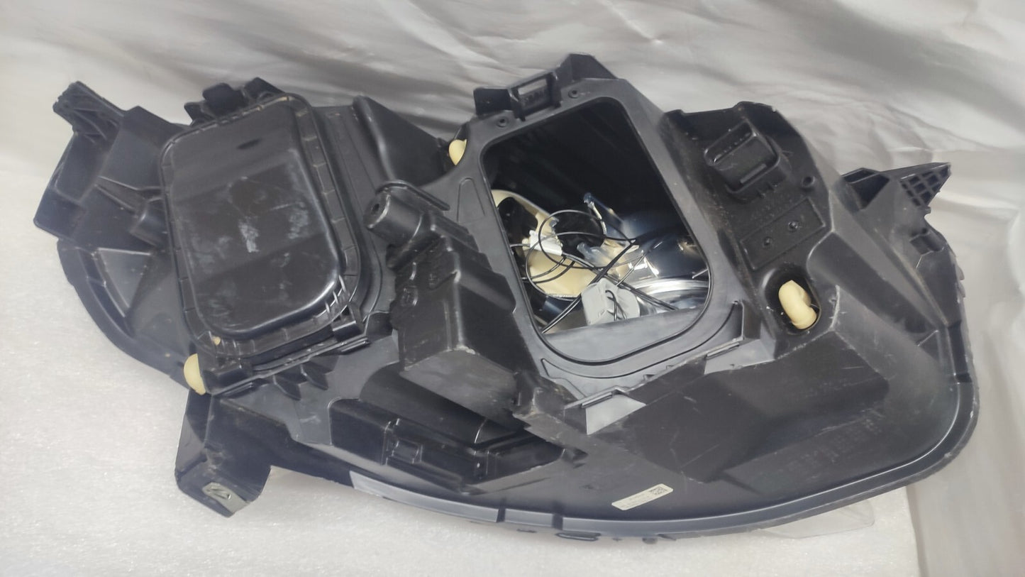 Citroen Dispatch 2019+ Vauxhall Vivaro Passenger side Headlight psa92