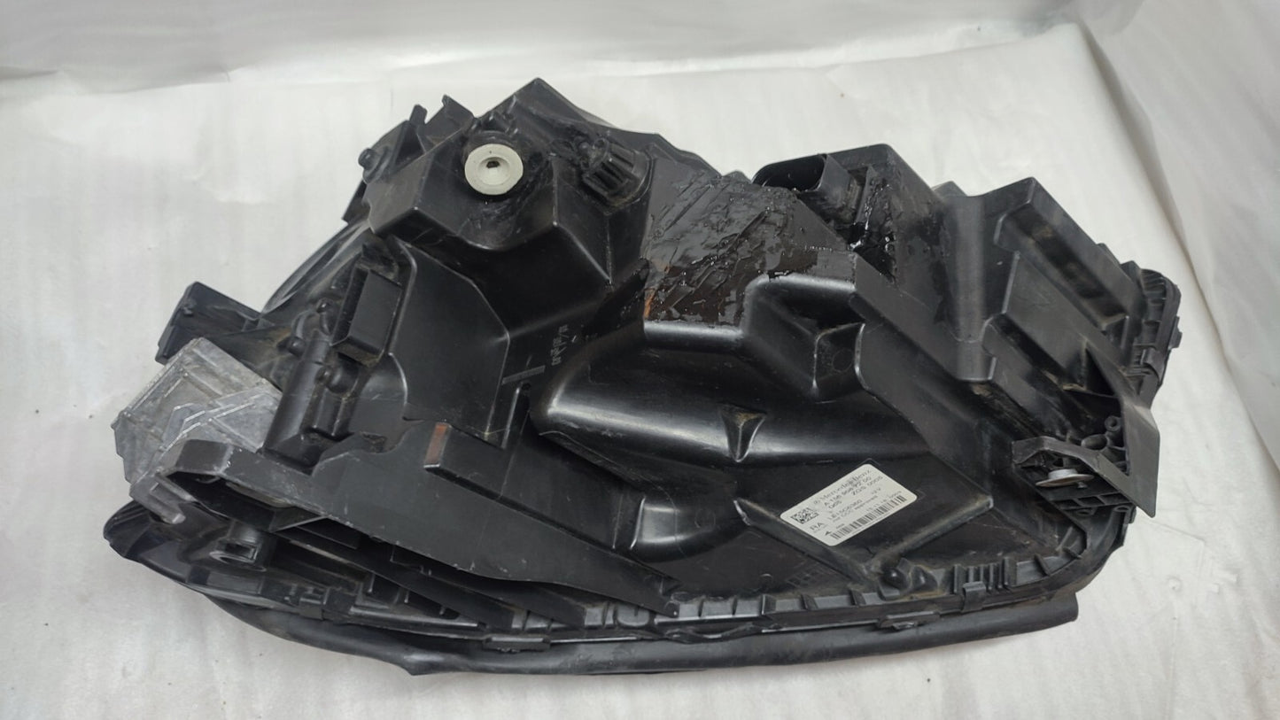 MERCEDES BENZ GLA FRONT RIGHT LED HEADLIGHT GENUINE 17-20 A1569067200 m156101