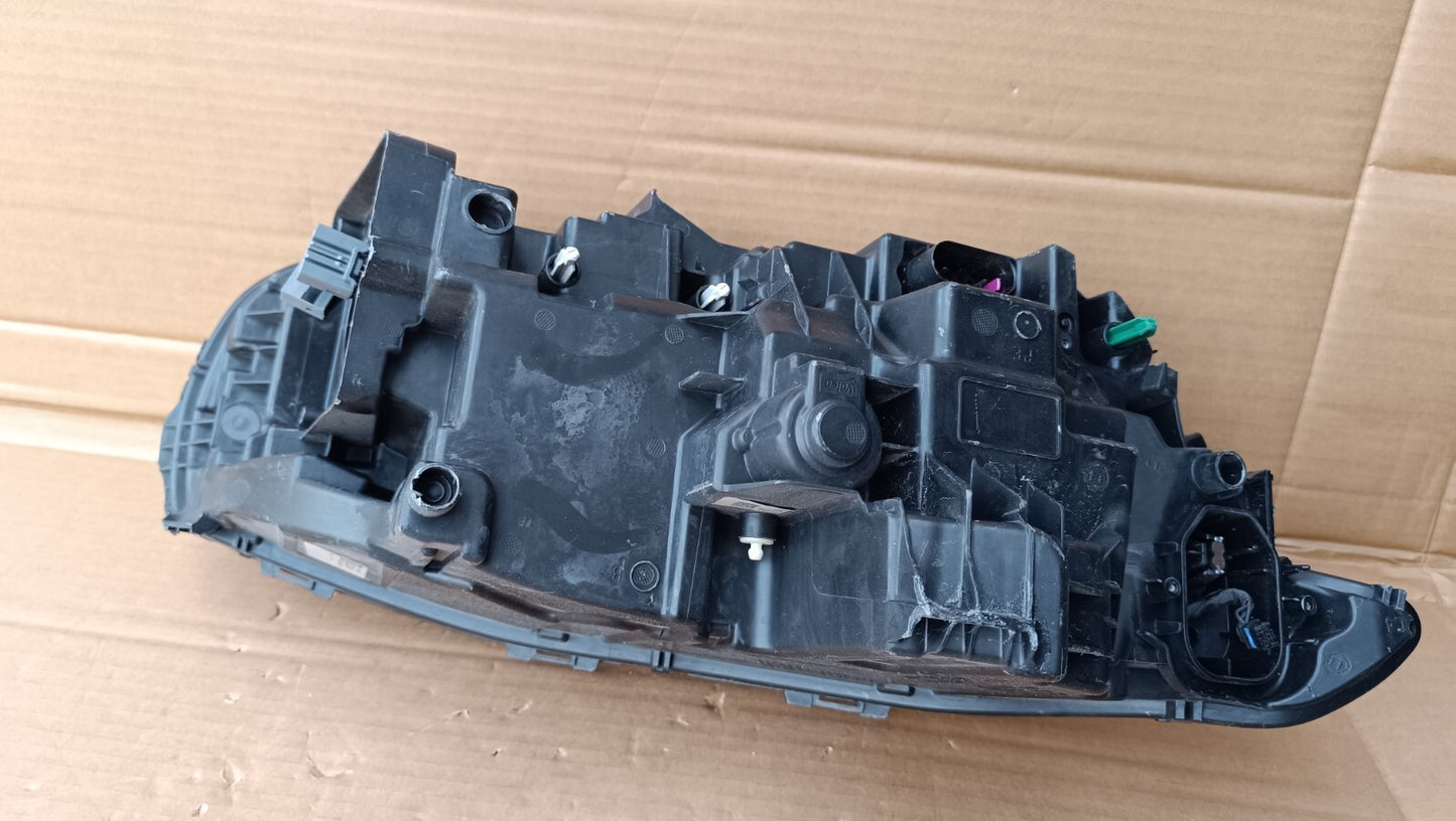 VOLVO XC90 2019 N/S PASSENGER HEADLIGHT 32228304 GENUINE vo87