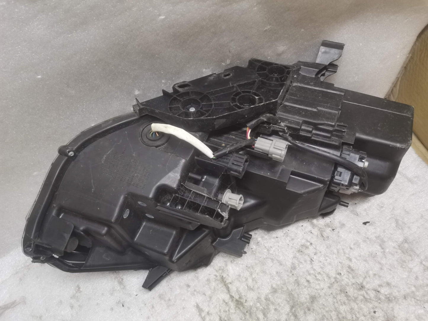 Nissan X Trail 18-on Full LED Headlight Passenger Side Genuine Oem nixt23
