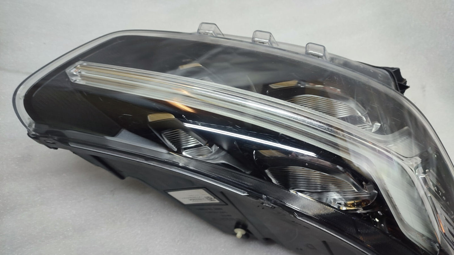 VOLVO XC40 2018 - 2021 HEADLIGHT DRIVER SIDE RIGHT 31655994 vo78