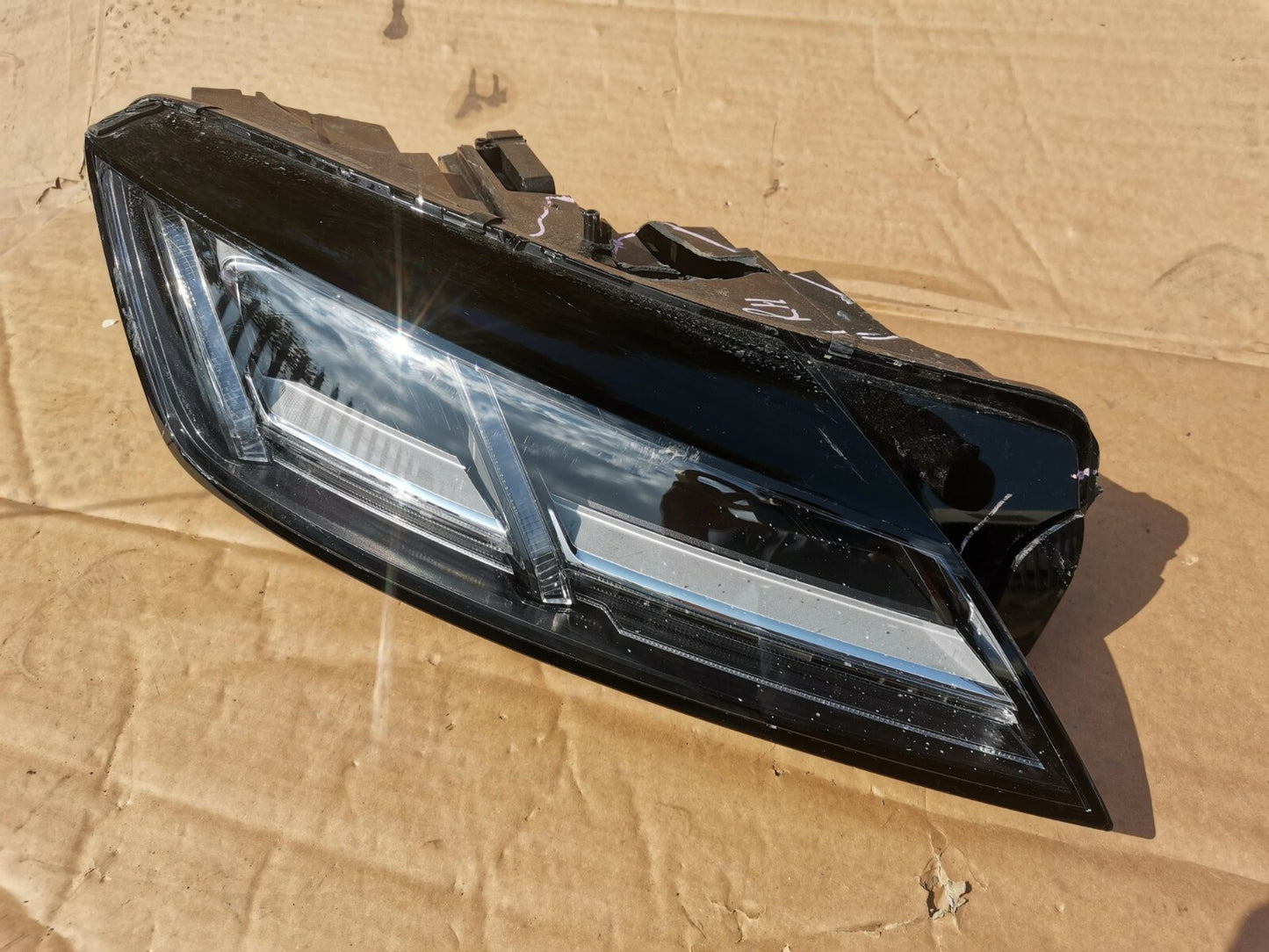 AUDI TT TTS 8S MK3 2014-2019 HEADLIGHT LED RIGHT SIDE 8S0941034D autt73