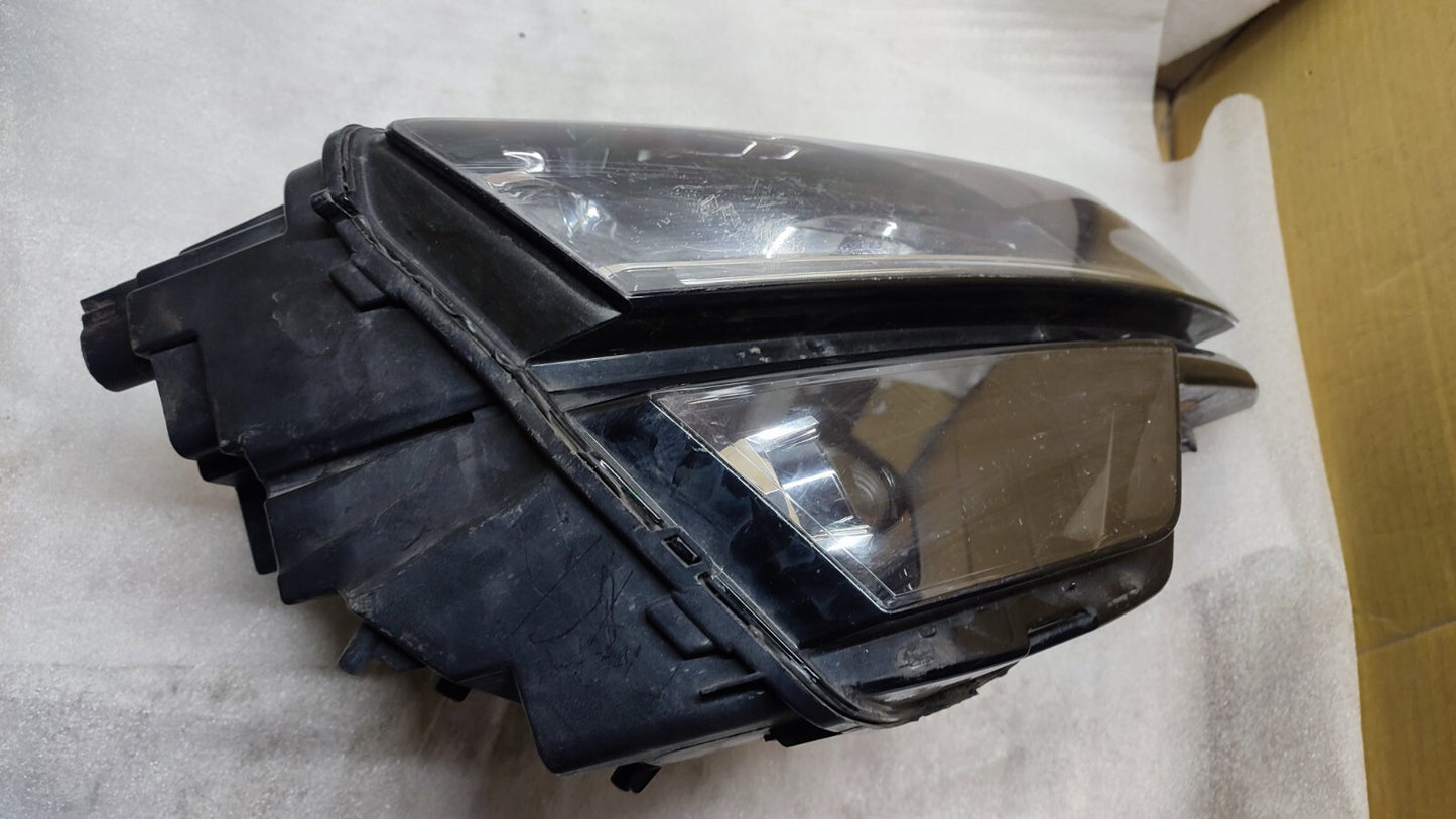 SKODA KAROQ LED RIGHT DRIVERS SIDE HEADLIGHT XENON 2020 57C941016D 2019+skkq85