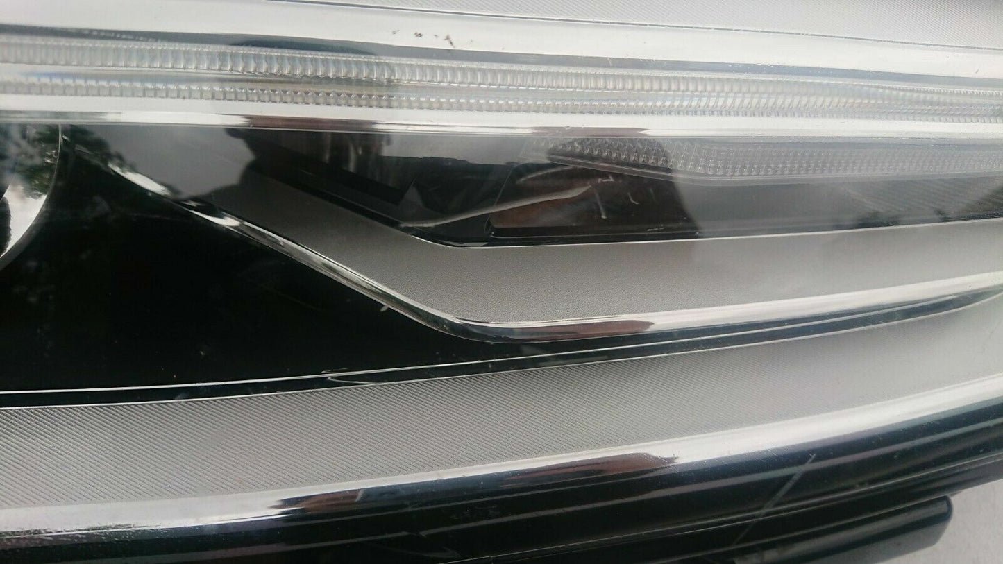 Audi A5 Genuine Drivers Side Headlight 2018 8W6941006D Xenon LED aua59
