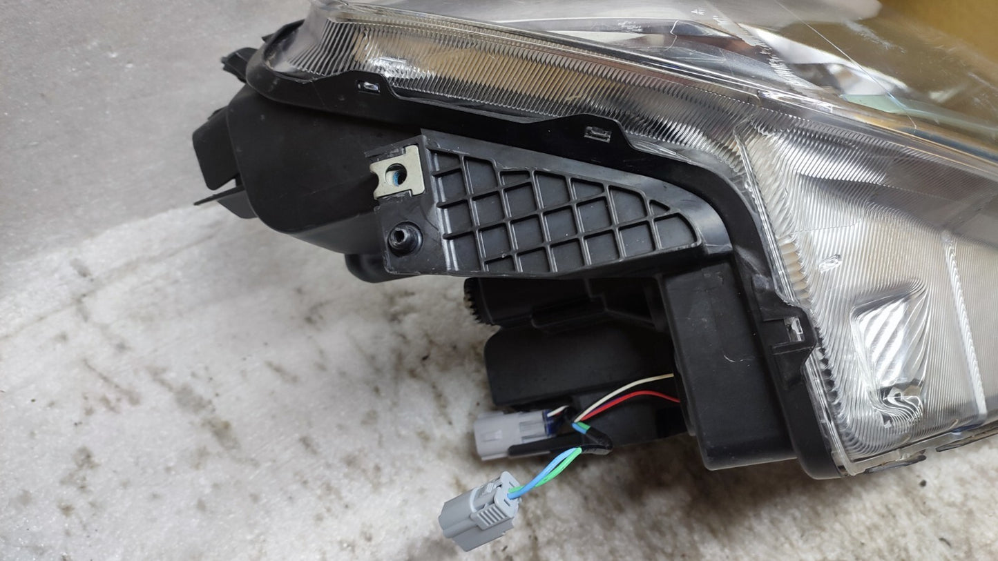 SUZUKI VITARA 2017 - 222 DRIVERSIDE HEADLIGHT 100-7R017 suvi9