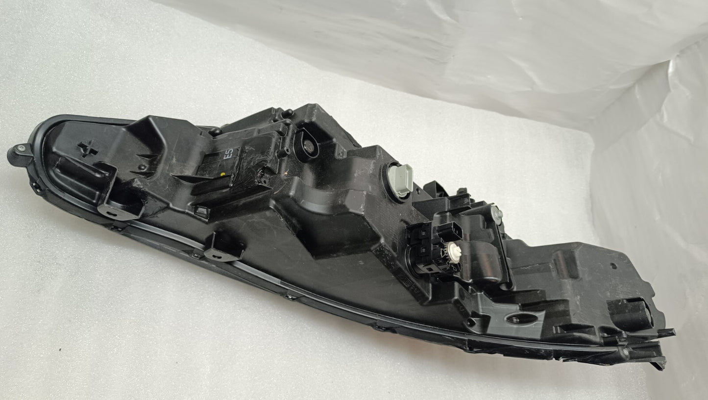 HONDA H-RV ,HRV, HEADLIGHT. LEFT PASSENGER SIDE FULL LED 33150-3M0 331503M0 ho19