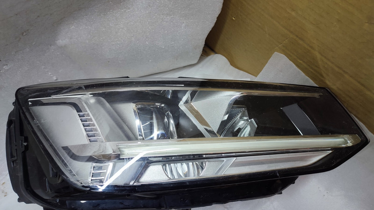 AUDI Q2 DRIVER SIDE HEADLIGHT 81A941034A LED XENON AU158