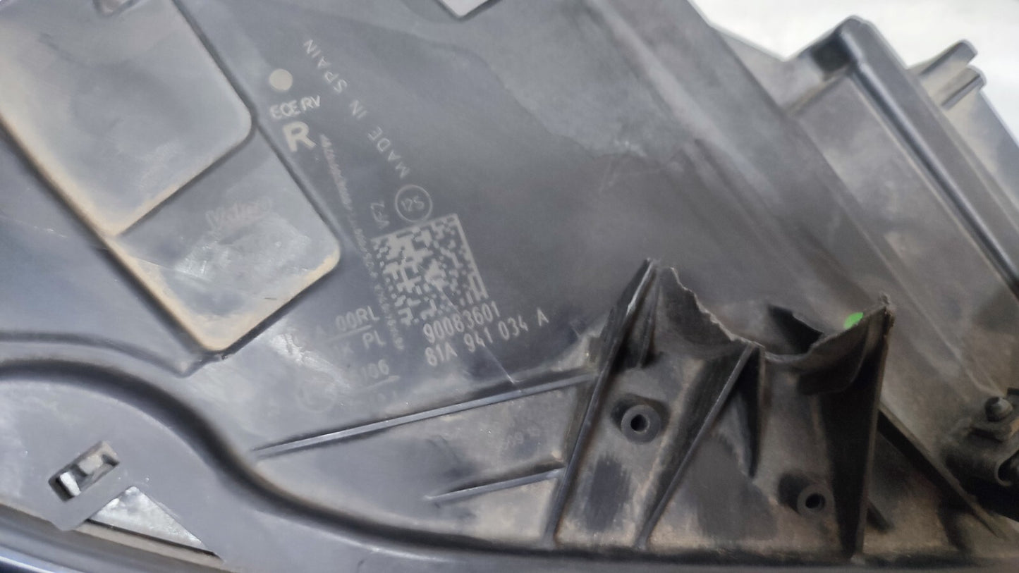 AUDI Q2 DRIVER SIDE HEADLIGHT 81A941034A LED XENON AU158