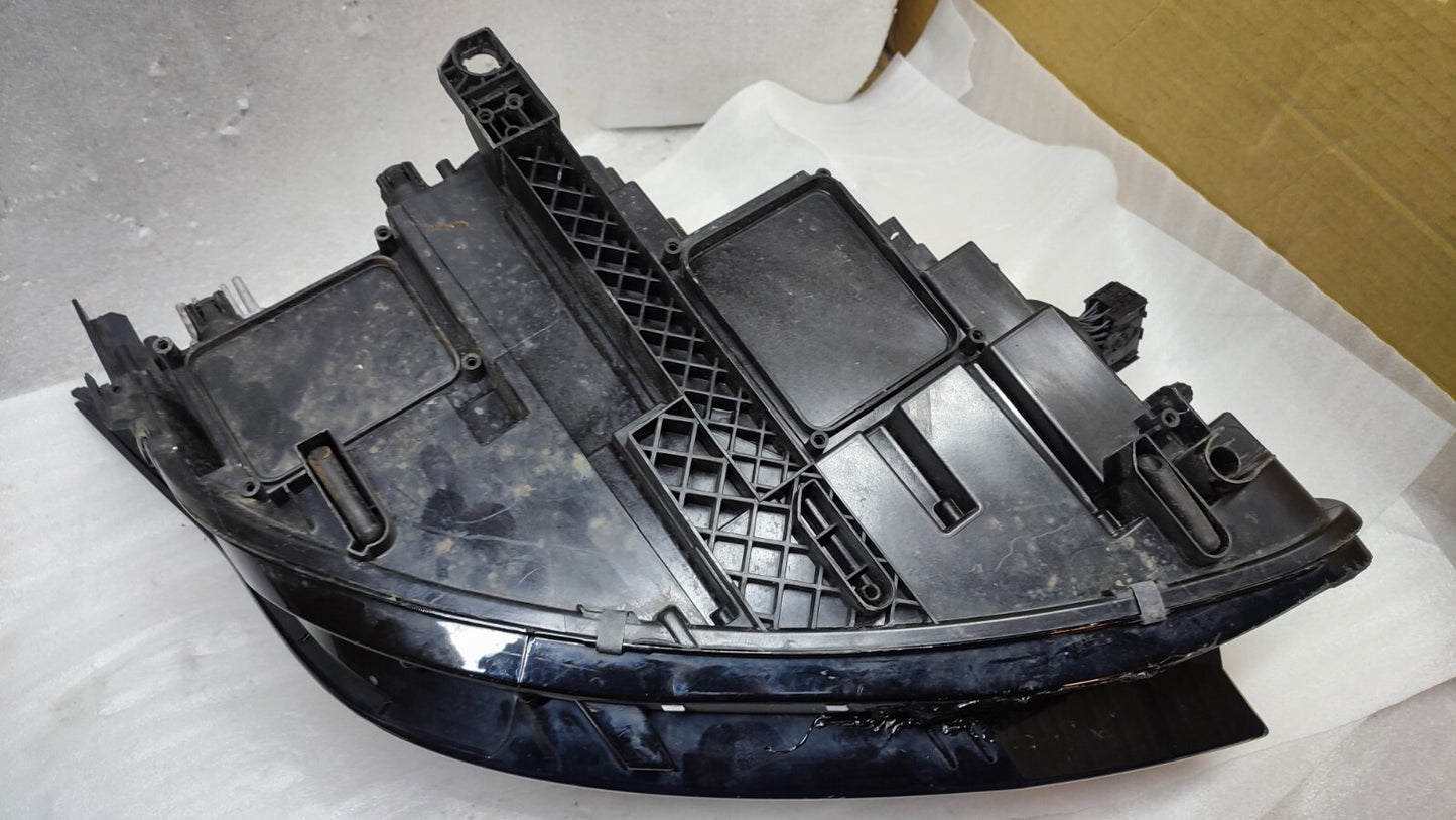 Volkswagen TIGUAN LED Headlight Matrix Beam IQ 5NC941113C vwtr156