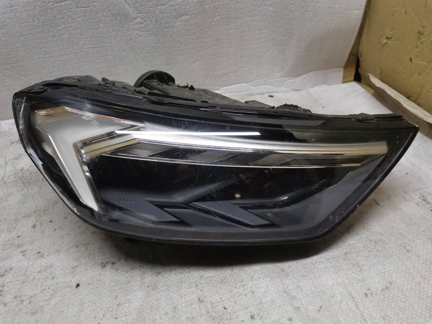 AUDI A1 S1 2018-2022 RHD RIGHT DRIVERS SIDE LED HEADLIGHT 82A941034E aua185