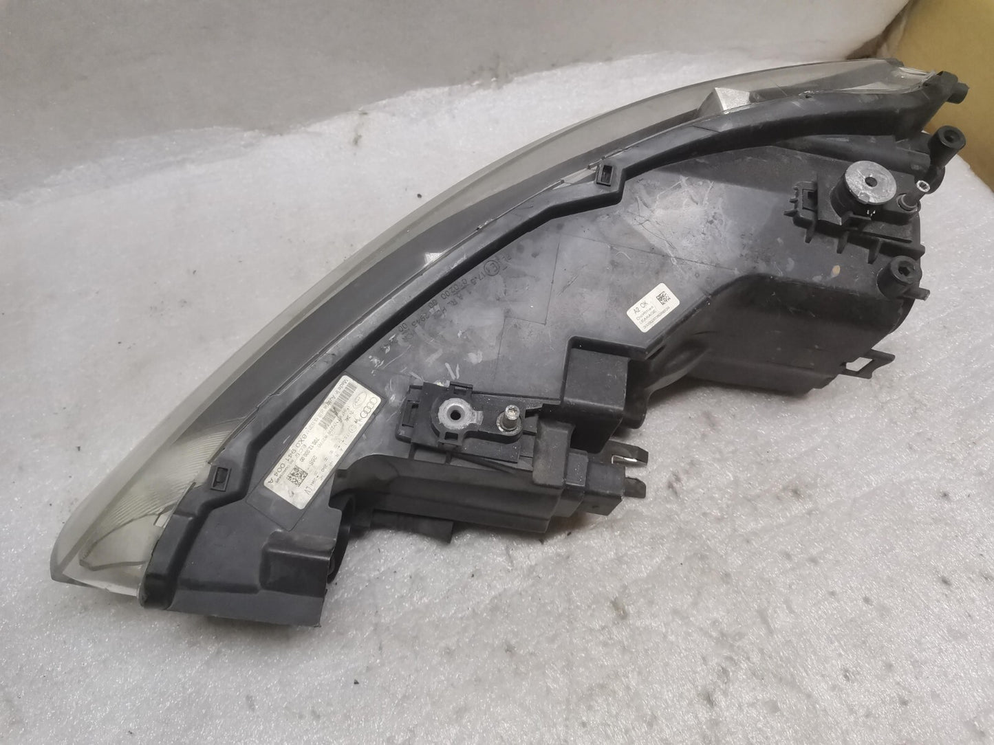 AUDI A1 2010- 2015 DRIVER SIDE FRONT HEADLIGHT 8X0941004A au112