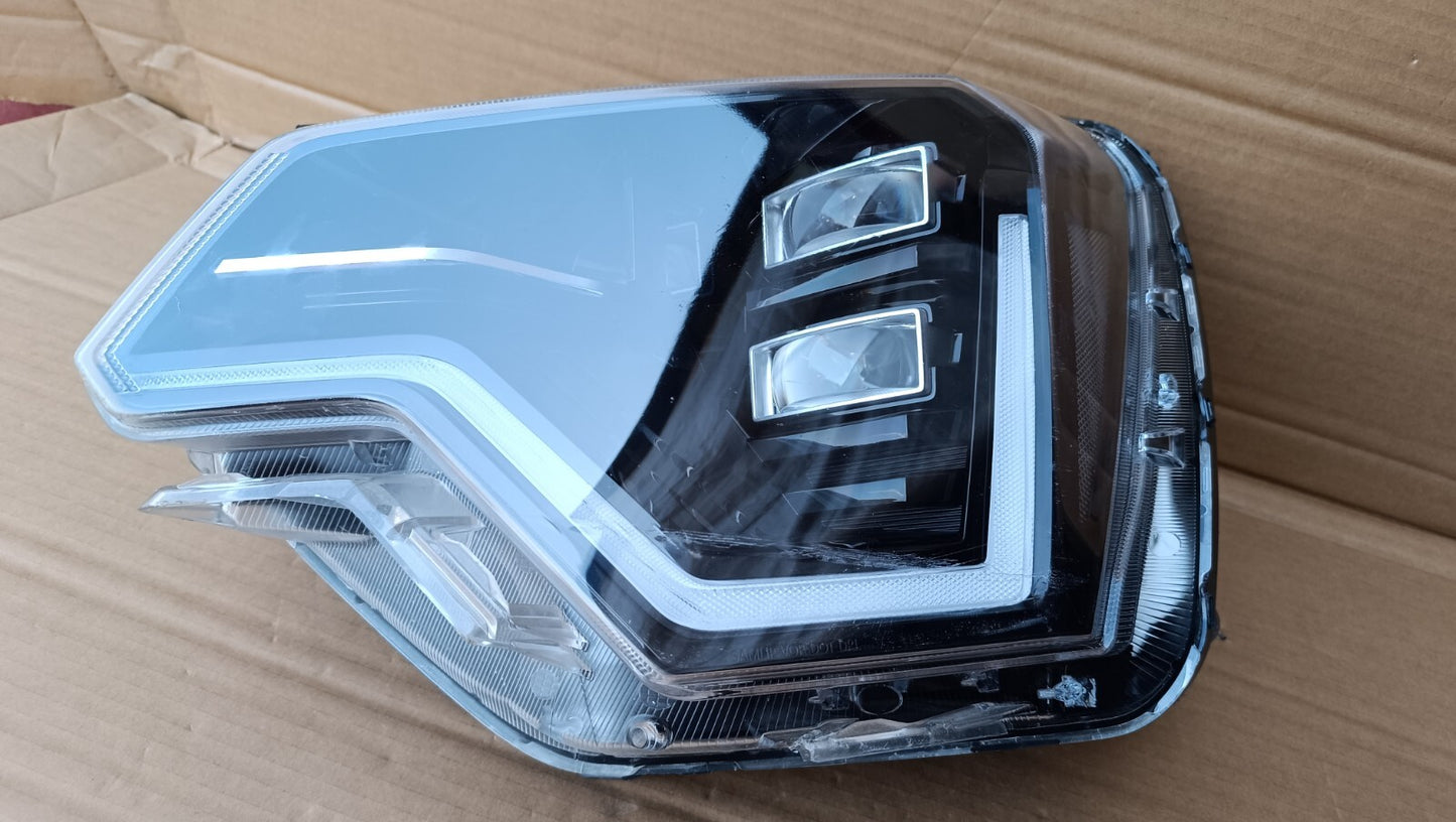 GENUINE KIA NIRO 2022-2023 PASSENGER SIDE LED HEADLIGHT 92101-AT120 ki17
