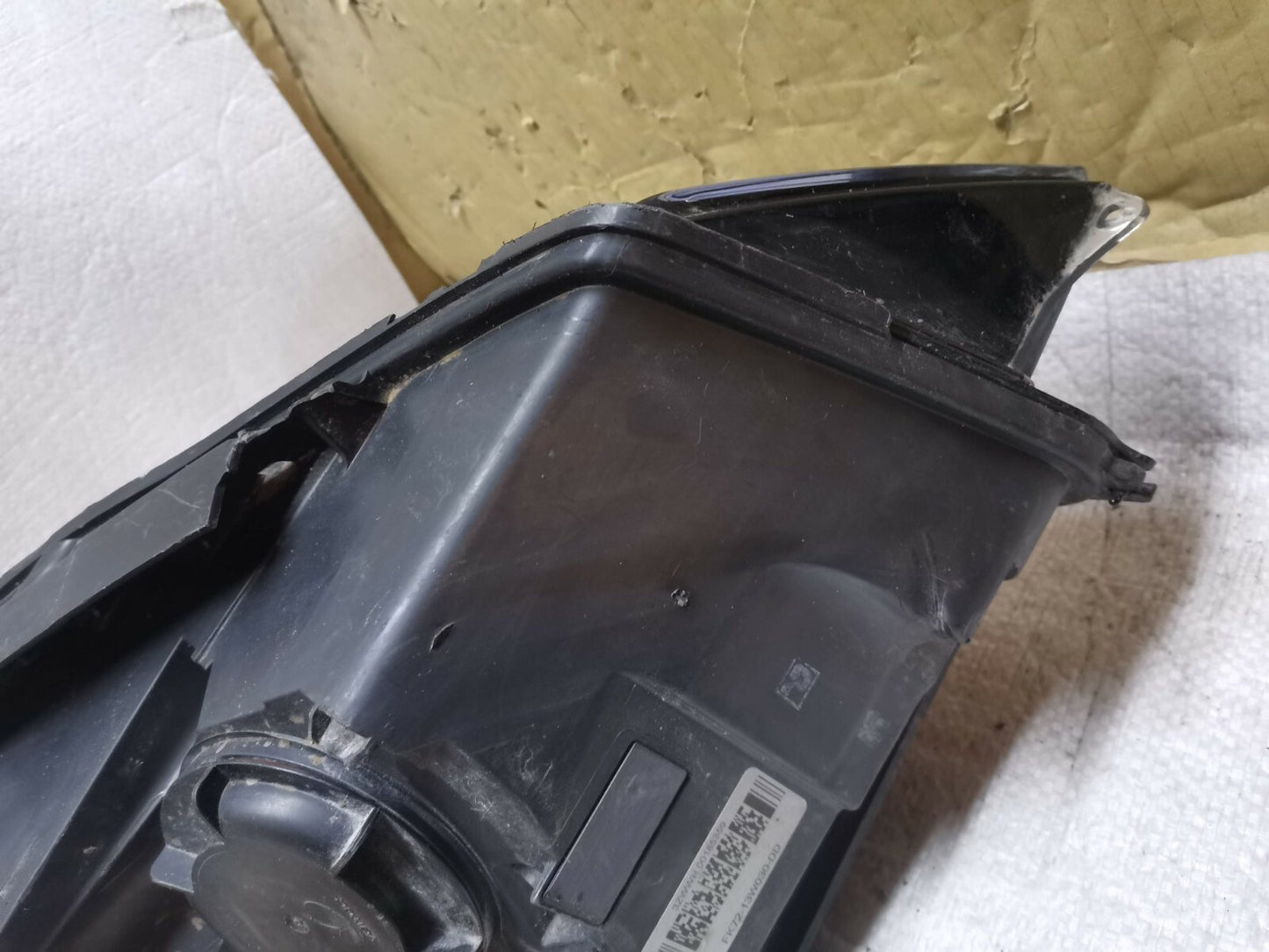 LAND ROVER DISCOVERY SPORT L550 PASSENGER SIDE HEADLIGHT FK72-13W030-DD jlr14