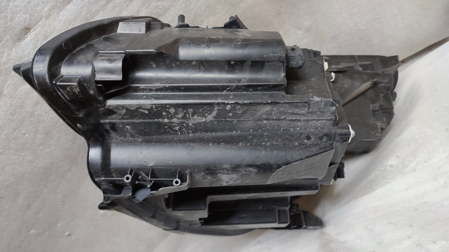 RENAULT CAPTUR HEADLAMP LED RIGHT DRIVER SIDE 260100119R MK2 2019-24 ren35