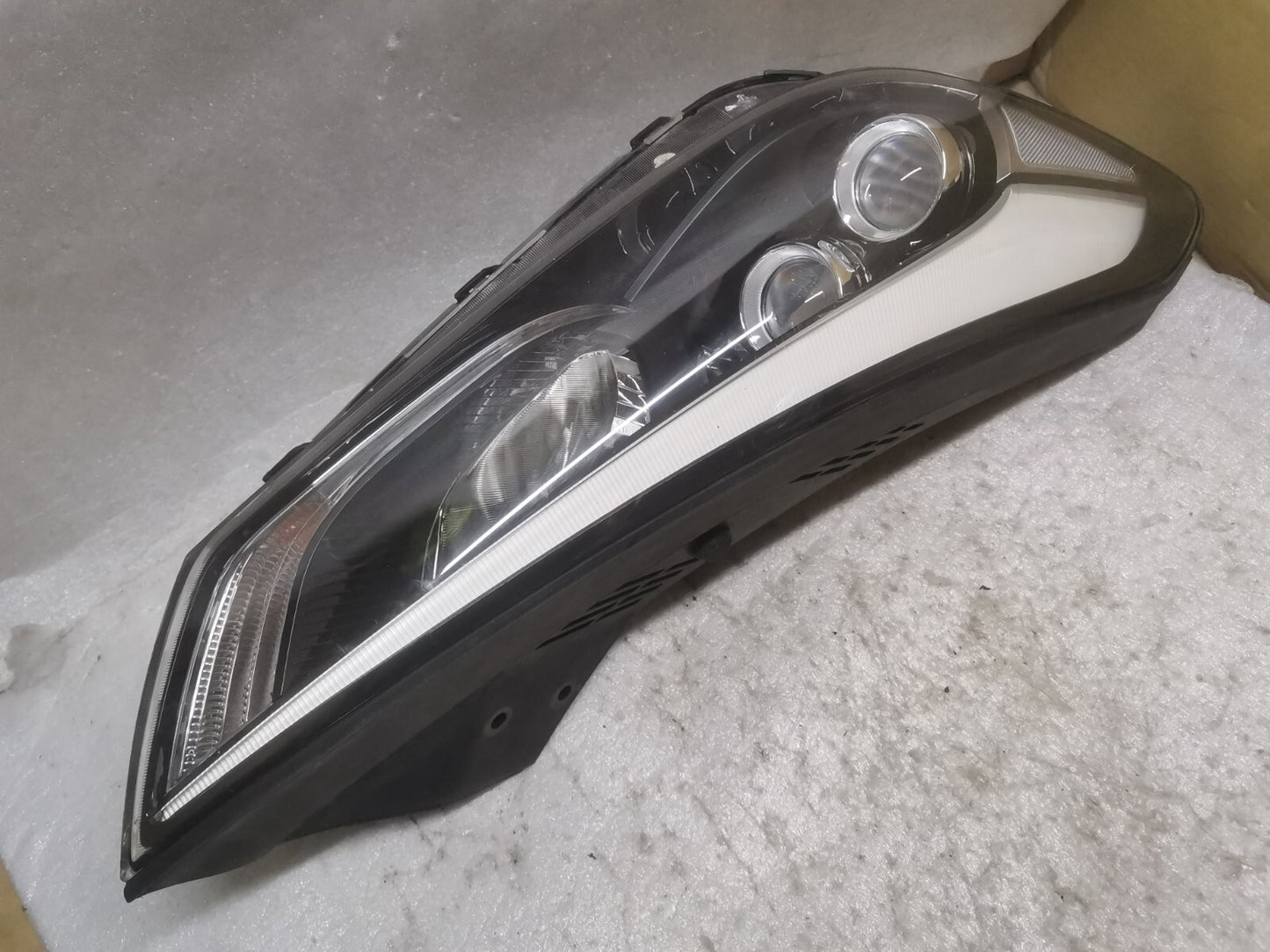 HYUNDAI TUCSON TL MK3 '15-18 RIGHT DRIVER SIDE HEADLIGHT hytu3