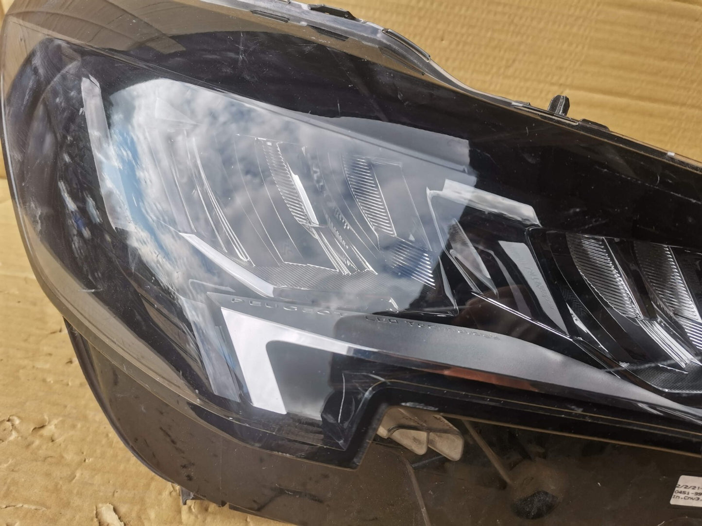 PEUGEOT GENUINE 3008 5008 2020+RIGHT HEADLIGHT 89914774 psa21