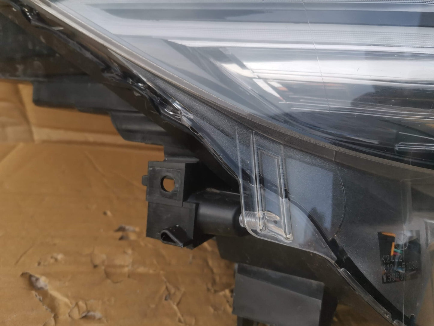Mazda CX5 Right Driver Side LED Xenon Headlight 2017-2020 k124-51030 mac517