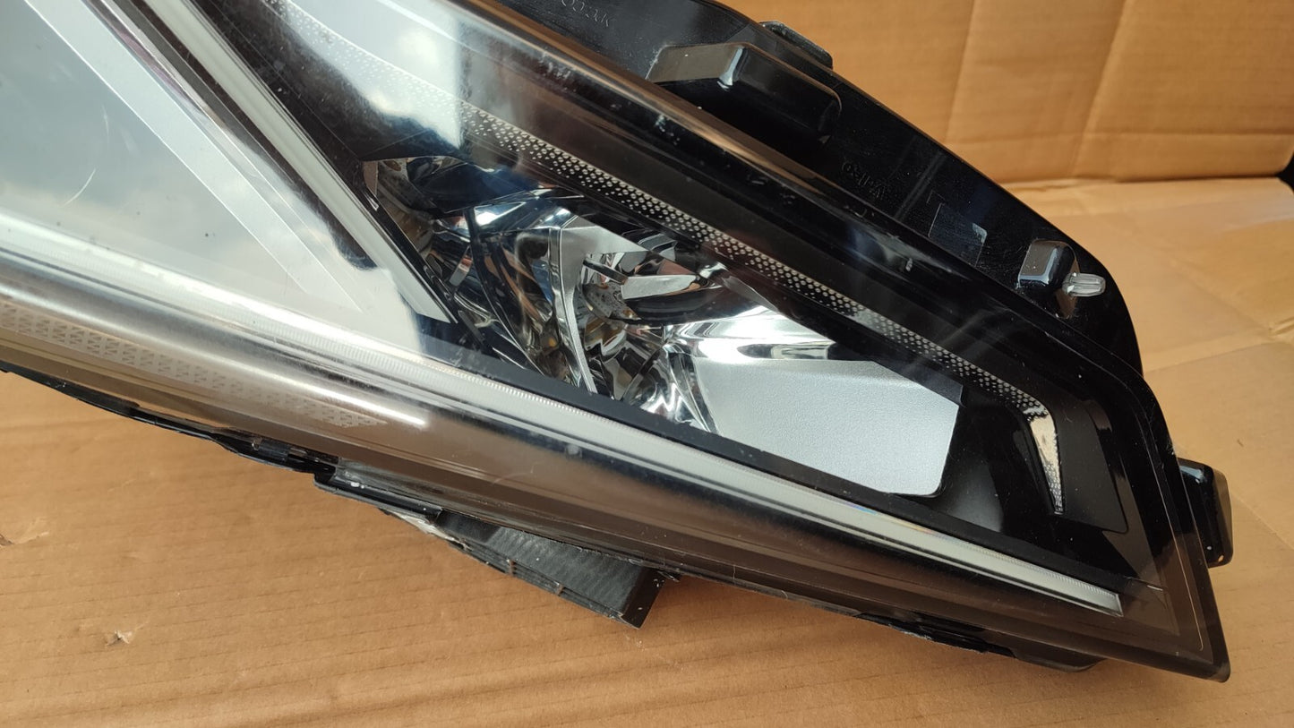 CUPRA LEON 2023 Mk4 LED Left Headlamp For Spares 5FC941007G se82