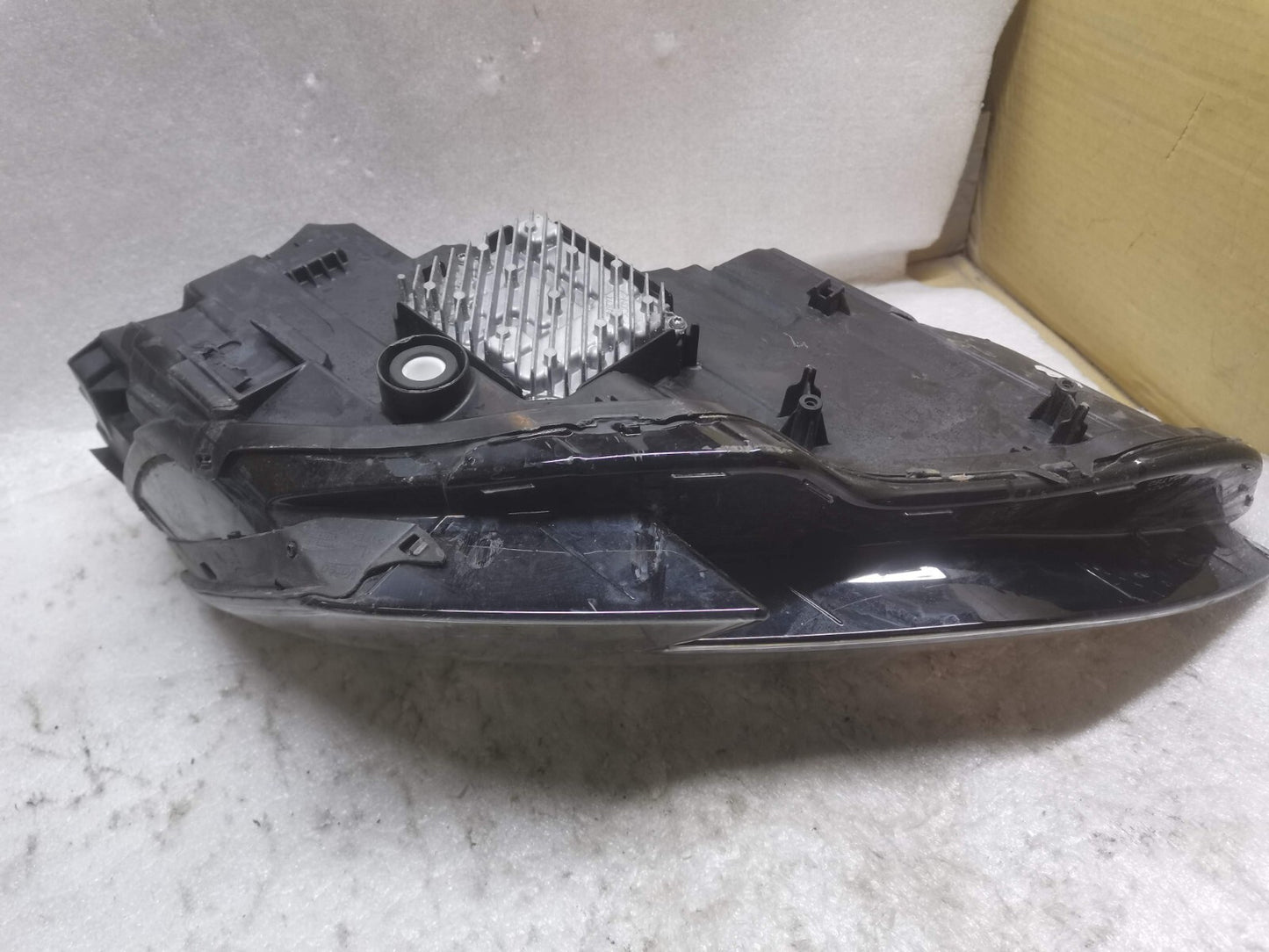 AUDI A3 S3 2020-2023 PASSENGER SIDE LED HEADLIGHT 8Y0941033A au135