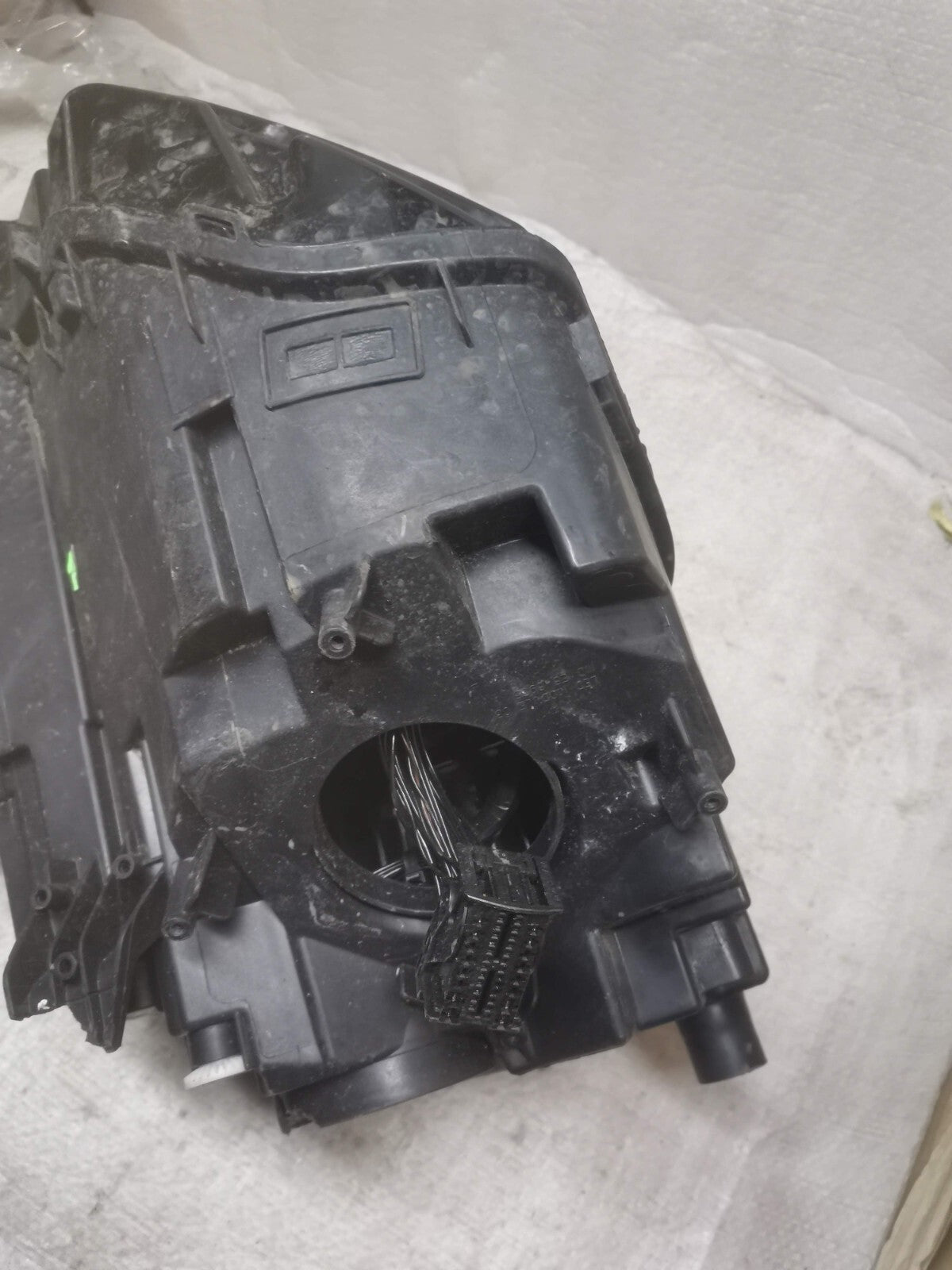 SKODA KAROQ Front Left Headlight 57C941015C skkq37