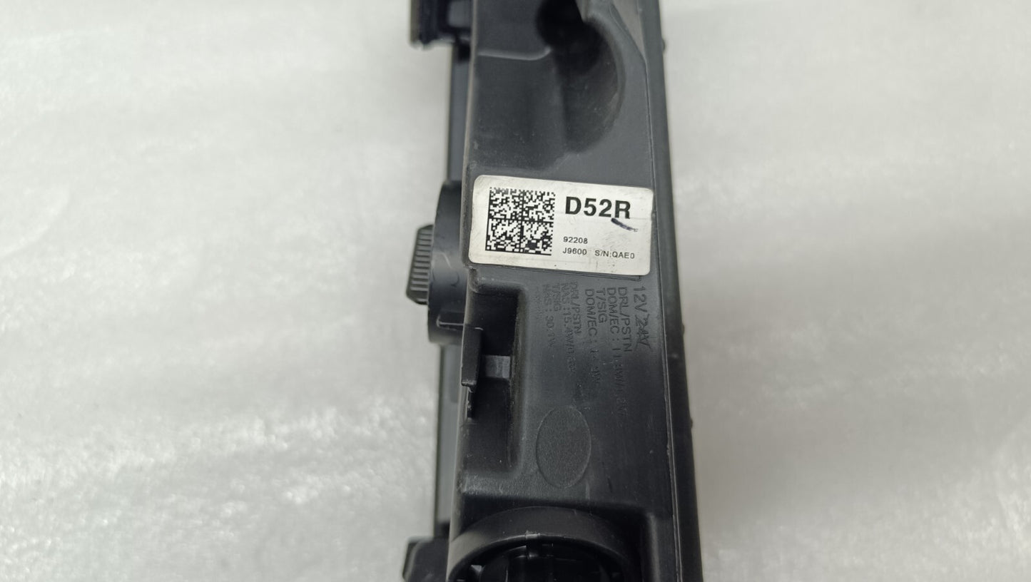HYUNDAI KONA 2021-2023 O/S/F RIGHT SIDE DAY RUNNING LIGHT DRL D52R hyko29
