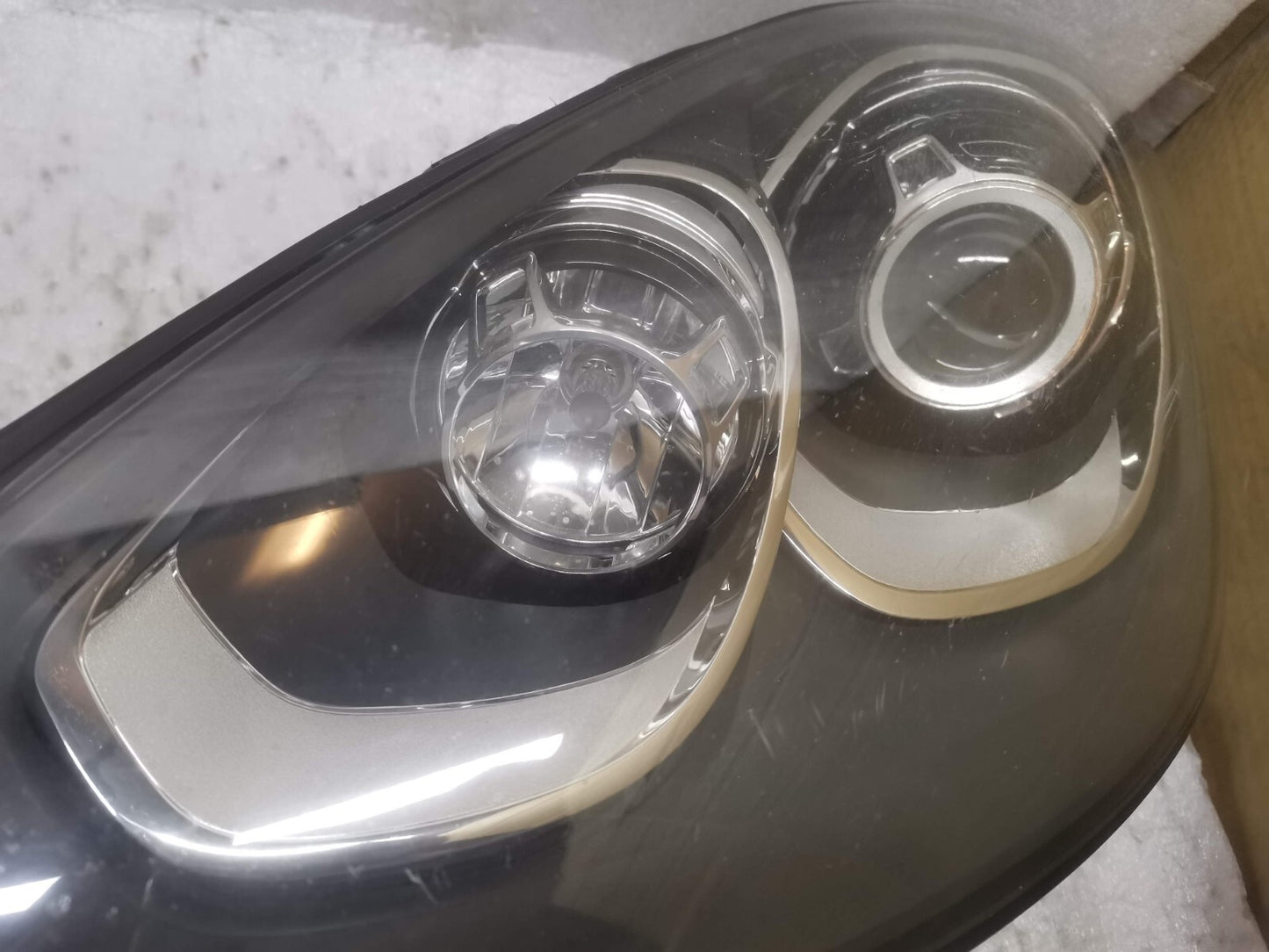 PORSCHE CAYENNE 958 FACELIFT XENON HEADLIGHT 7P5941751F