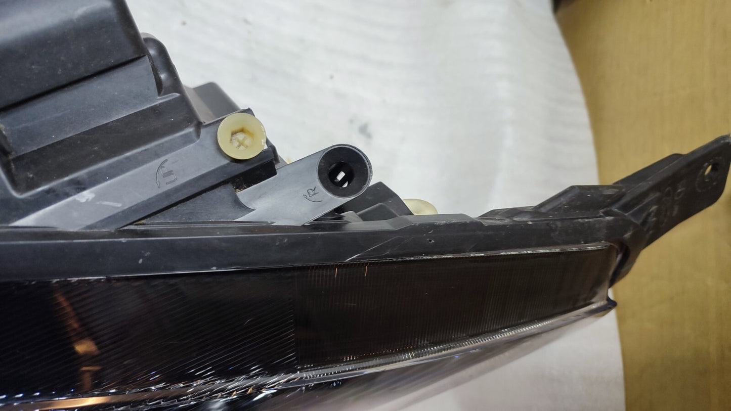 FORD FIESTA MK8 2017 TO 2022 PASSENGER SIDE HEADLIGHT P/N N1BB-13E015-DG fo31