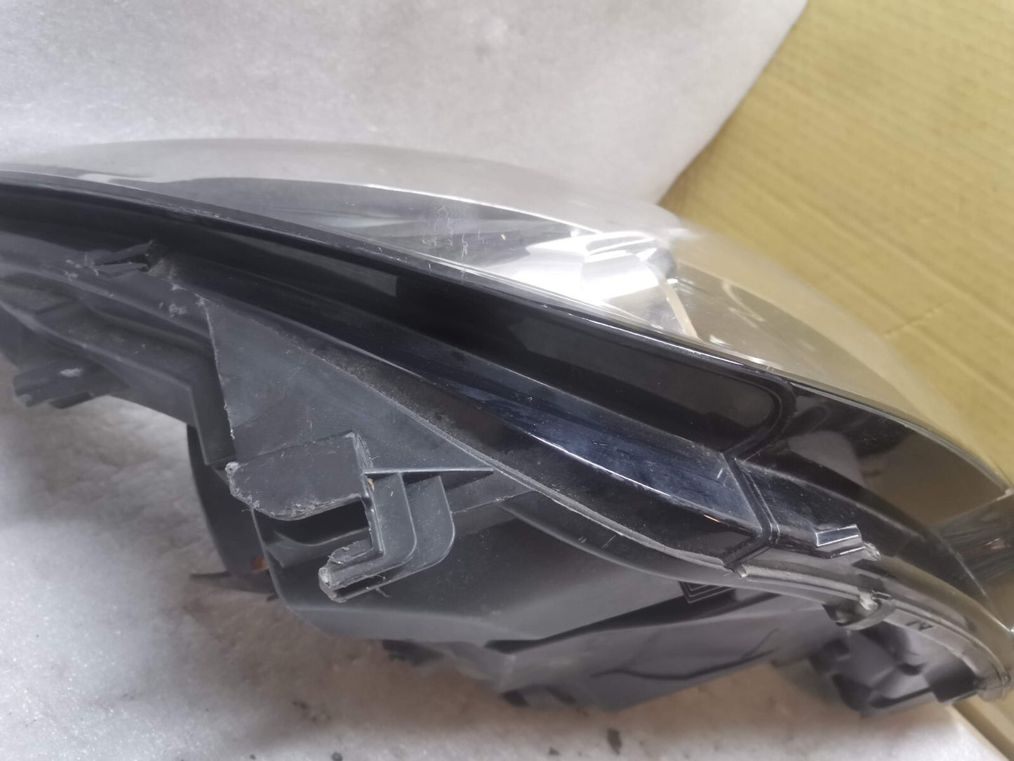 Peugeot 308 Right Side Headlight 2020 1628555580 psa35