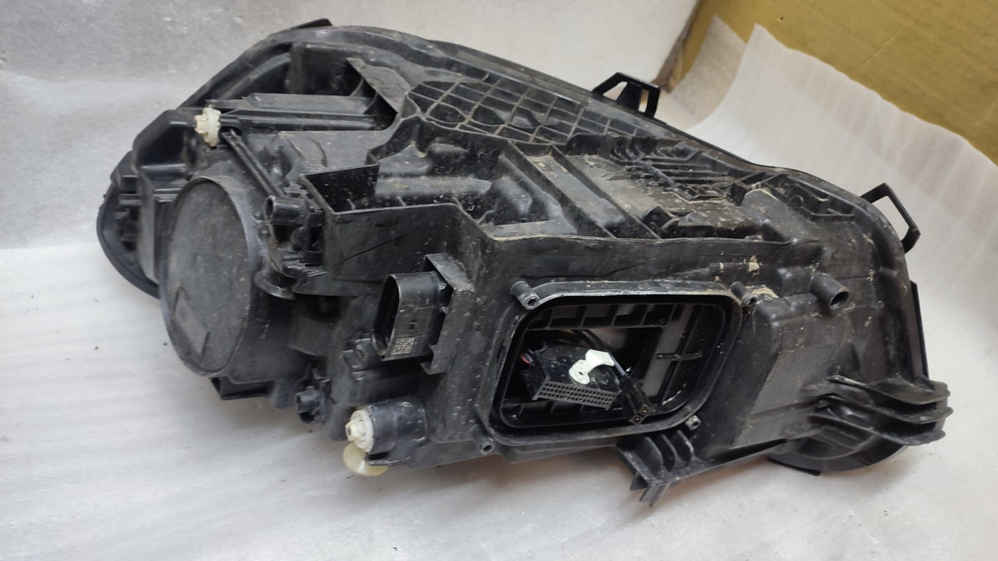 MERCEDES-BENZ CLA 2019-22 FRONT RIGHT DRIVER SIDE HEADLIGHT A1189062800 m11879