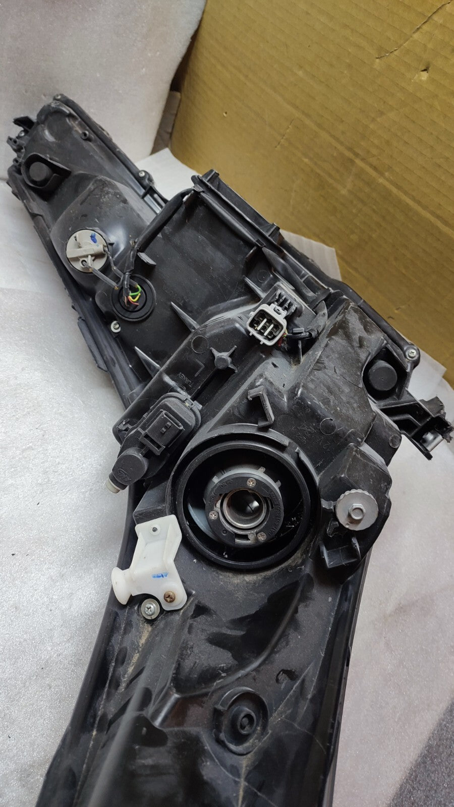 TOYOTA C-HR LEFT SIDE LED HEADLIGHT 2017-2019 81150-F4011 to45