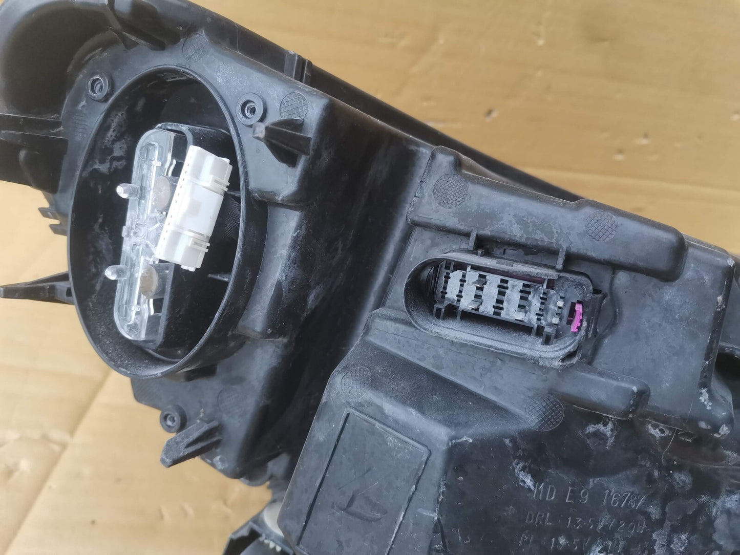 VOLVO XC40 HEADLAMP HEADLIGHT LEFT FRONT LED MID RHD VO4036