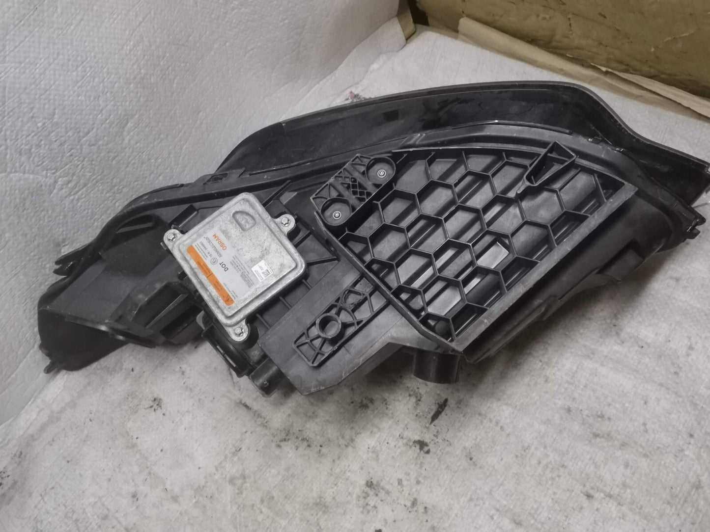 LAND ROVER DISCOVERY SPORT L550 RIGHT DRIVER SIDE XENON HEADLIGHT 2014-19 jlr29