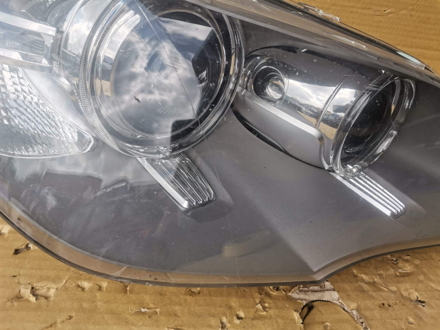 BMW X5 RH E70 Xenon Facelift Front Headlight Genuine Oem bm7052