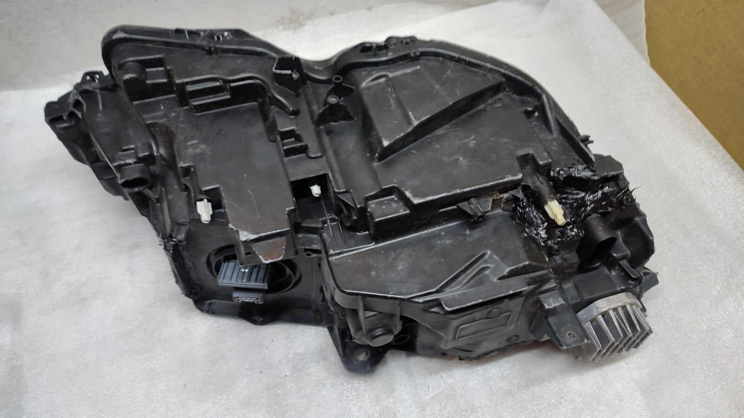 VOLVO S90 2016-2020 MK2 FULL LED HEADLIGHT LH PASSENGER SIDE 32228684 vo9053