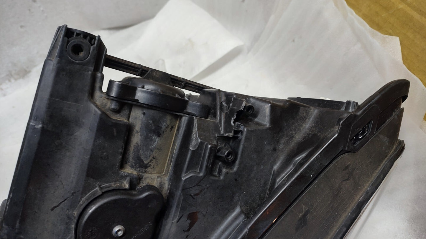 SEAT CUPRA FORMENTOR 2020+ PASSENGER LEFT SIDE HEADLIGHT 5FH941007E se80