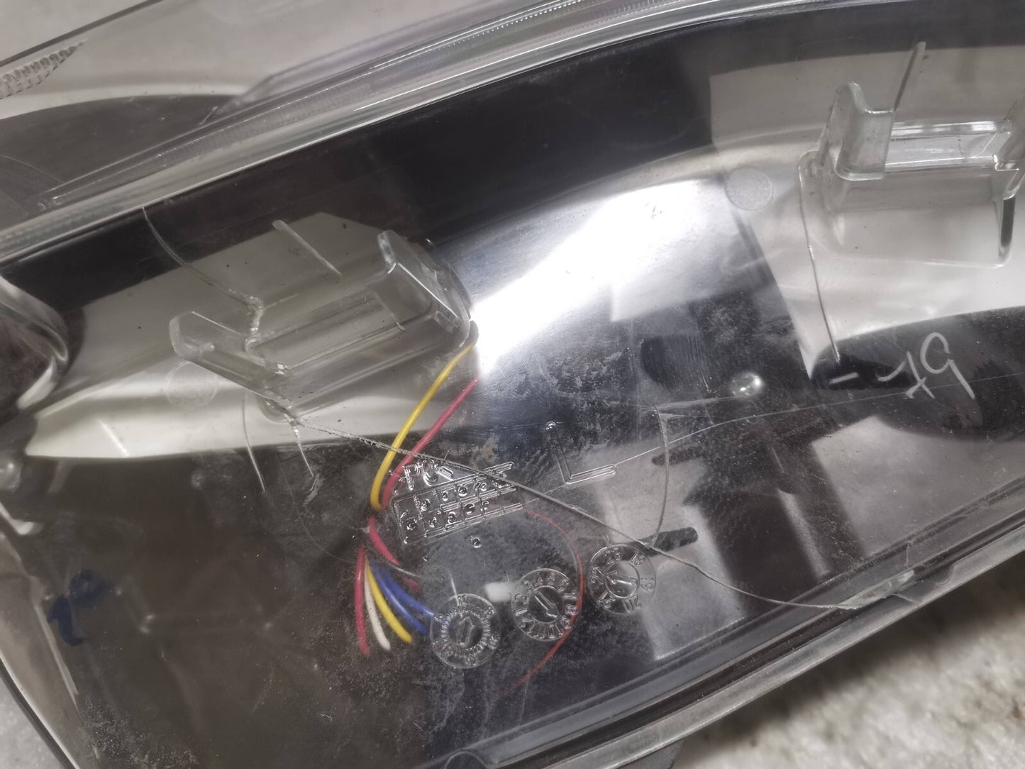 RENAULT ZOE HEADLAMP (LEFT) 26060 9558r ren17