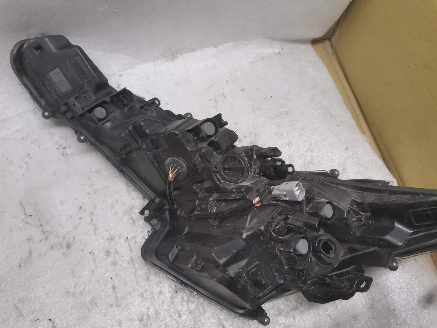 Toyota Corolla 2020 2021 RH Right LED usa Headlight OEM 81110-12L00 toco23