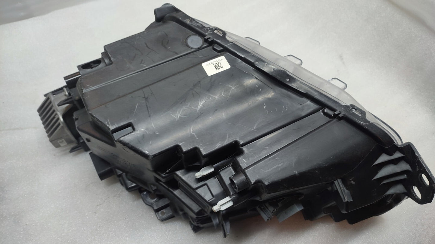 VOLVO XC40 2018-2022 DRIVER SIDE LED HEADLIGHT 32342529 vo79