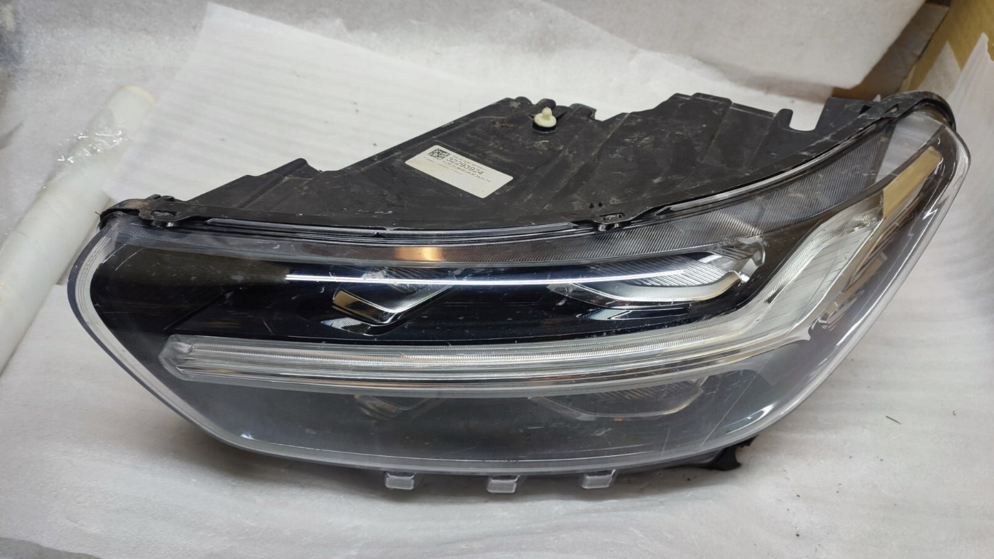 Volvo XC40 XC 40 FULL LED Headlight Light Lamp N/S PASSENGER 32293924 vo4058