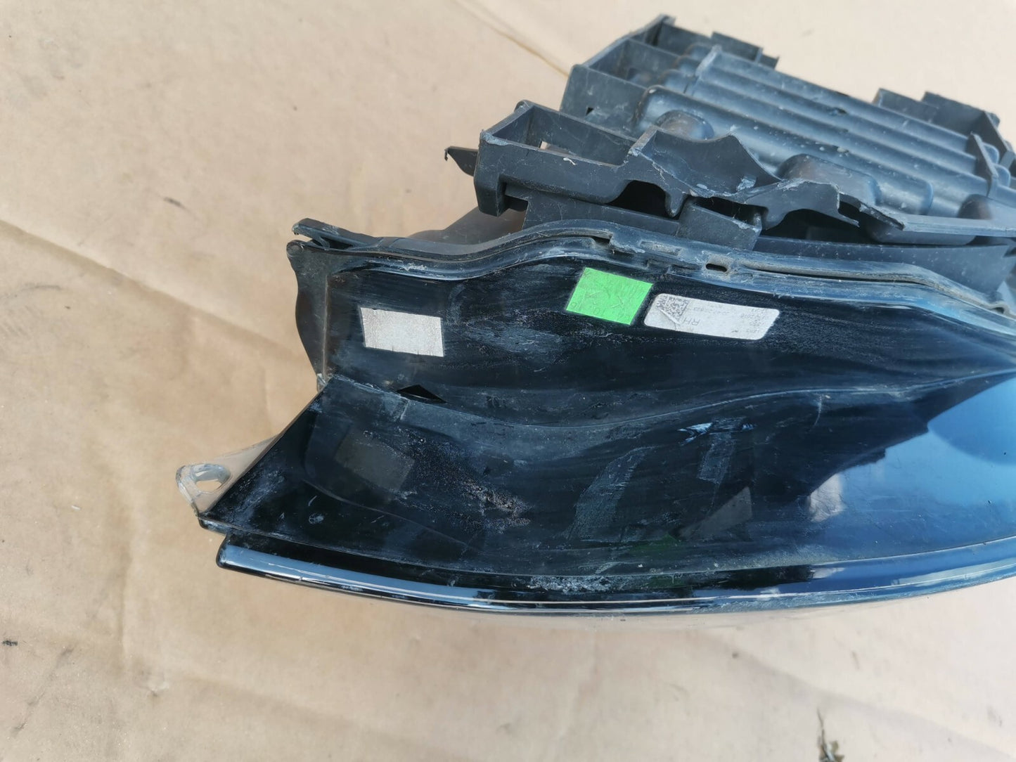 LAND ROVER DISCOVERY SPORT L550 RIGHT DRIVER SIDE XENON HEADLIGHT 2014-19