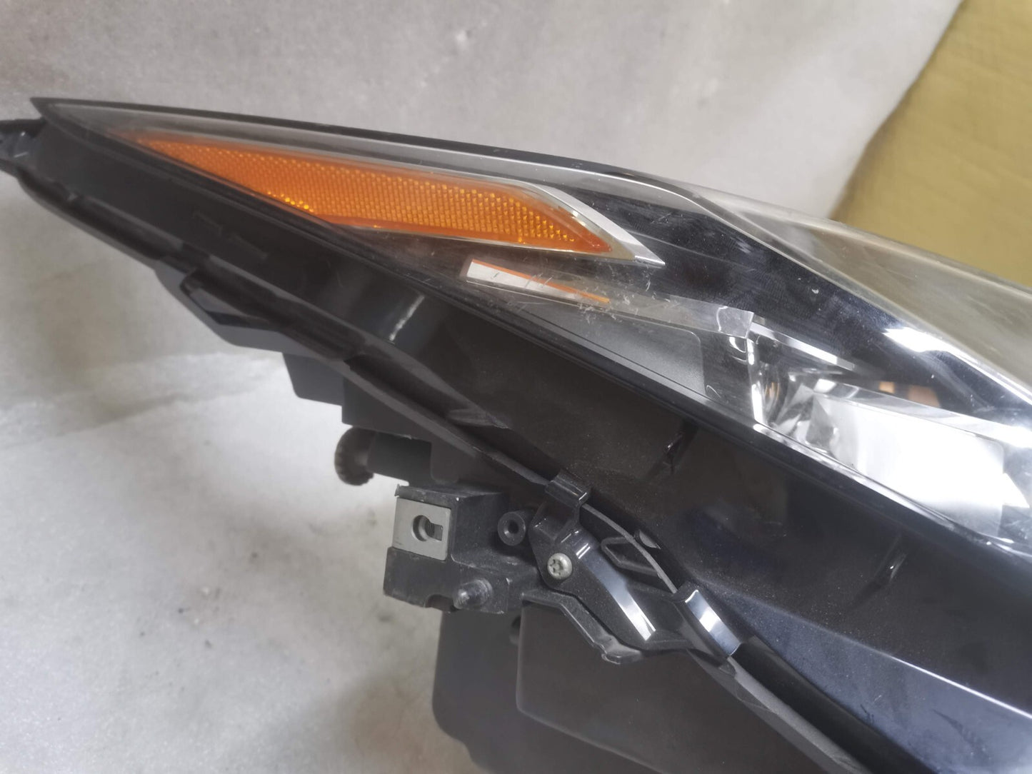 Lexus RX 450H 2016 Right Headlight headlamp lerx12