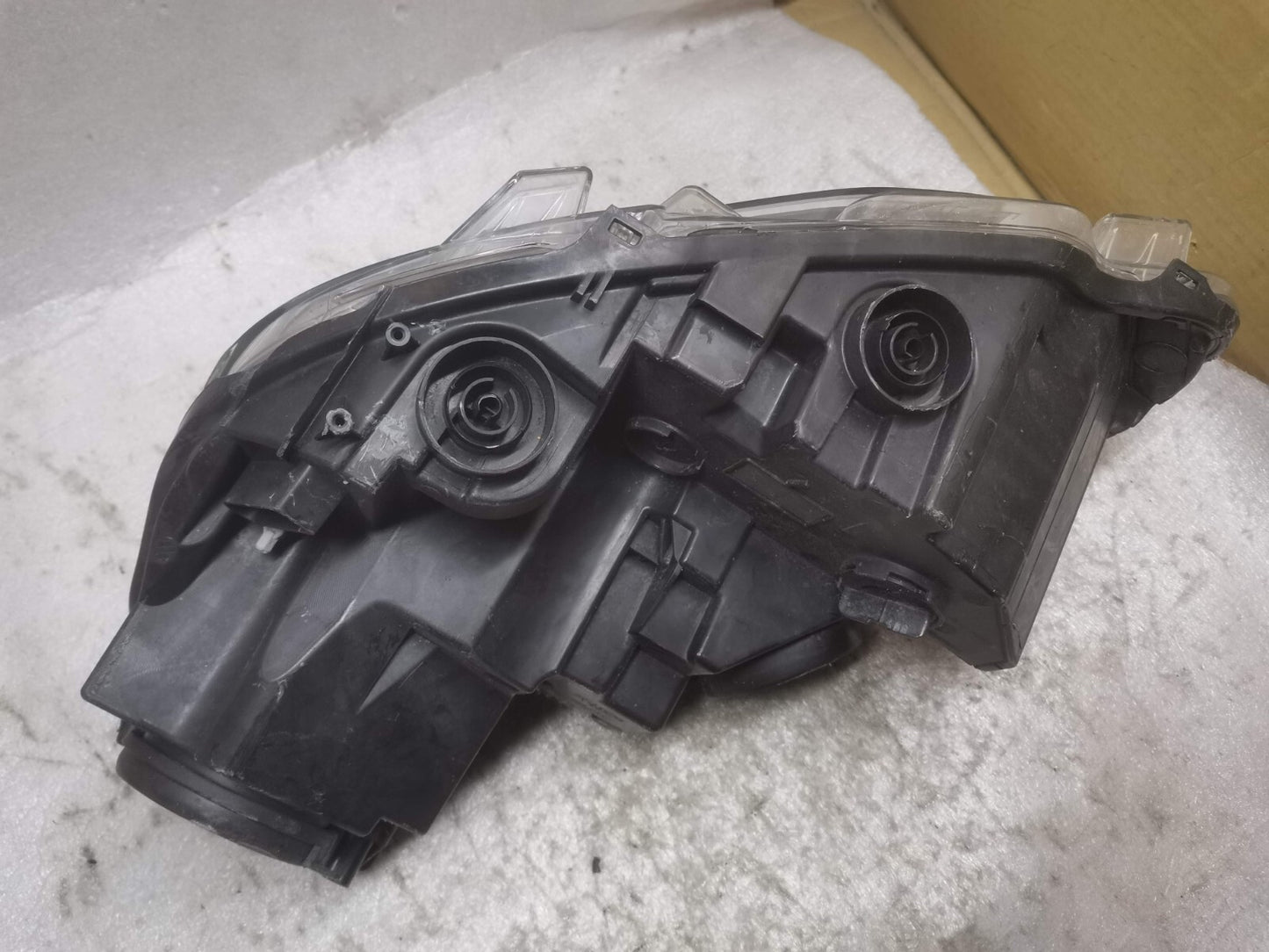 Peugeot Rifter 2019+ Headlight Headlamp RIGHT SIDE 9816826580 PSA53