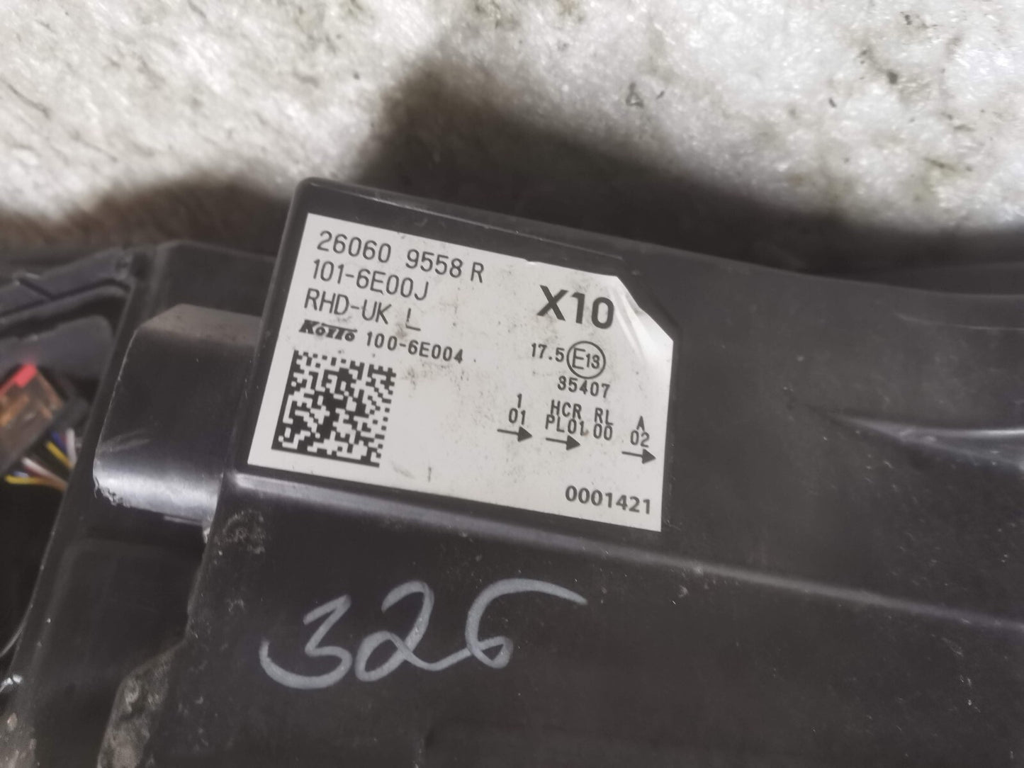 RENAULT ZOE HEADLAMP (LEFT) 26060 9558r ren17