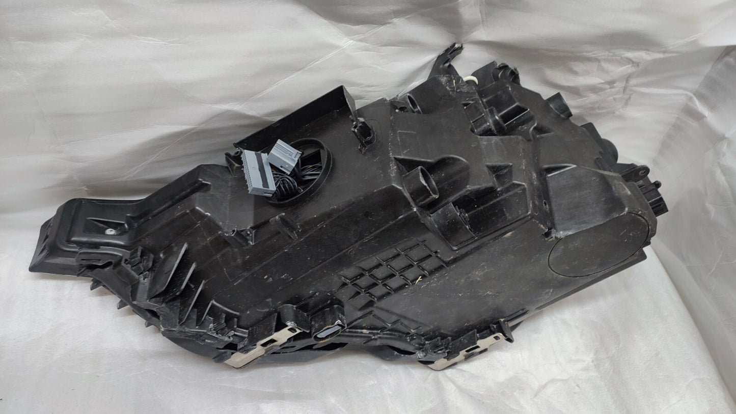 VOLVO XC60 Headlamp FULL LED RHD RIGHT 2017-2024 RH 32337371 / 32337373-8 vo75